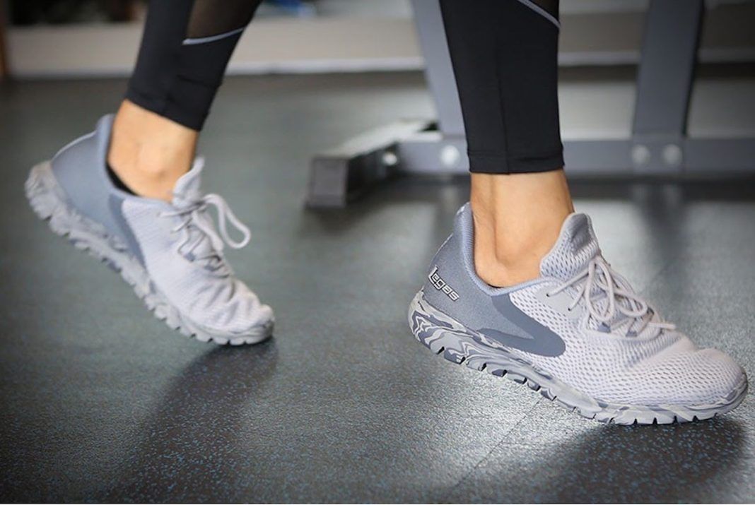 7 Sepatu Lari Nike Terbaik Yang Paling Banyak Dibeli Orang 2023 - YouTube